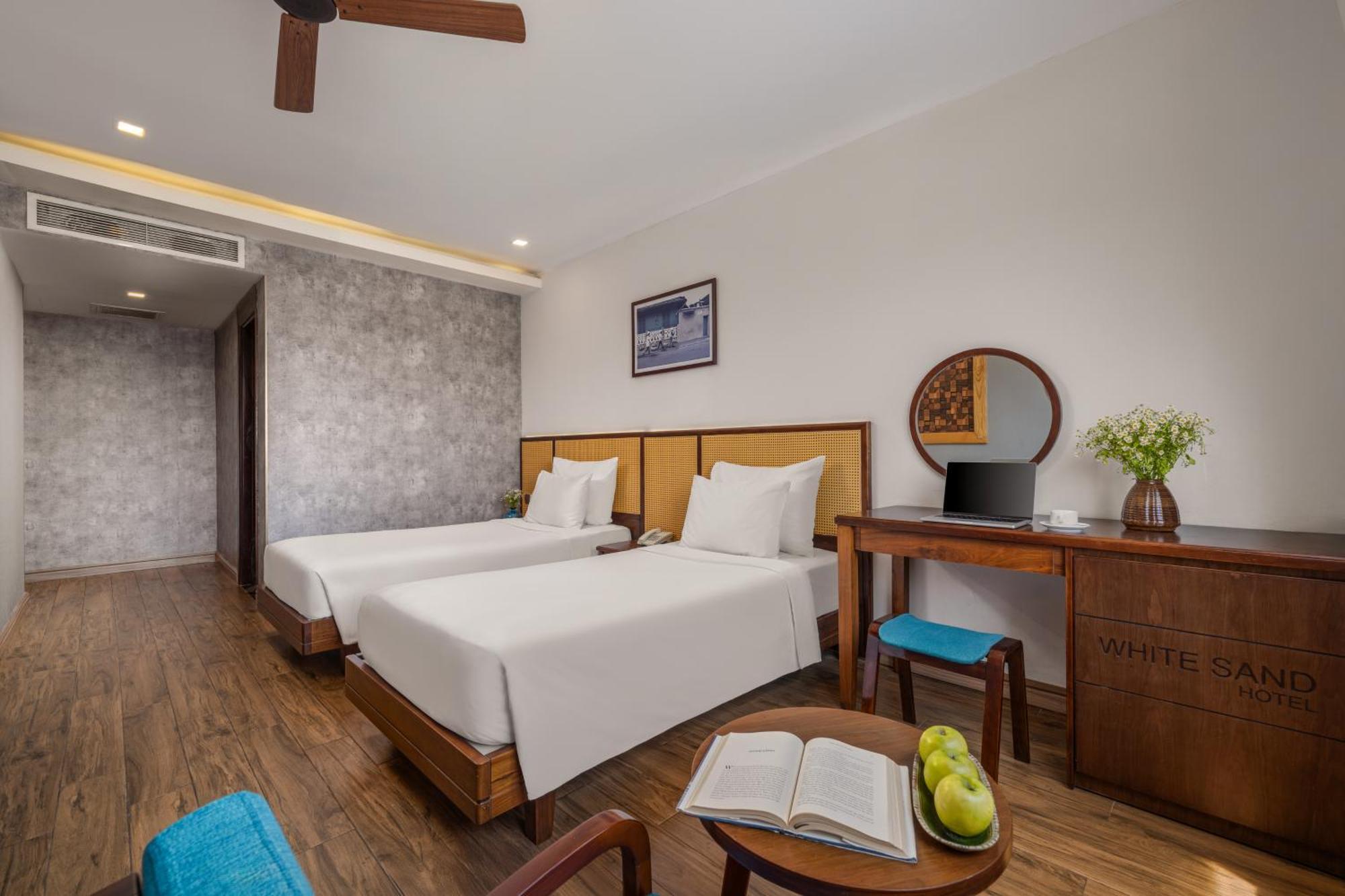 White Sand Boutique Hotel Дананг Стая снимка
